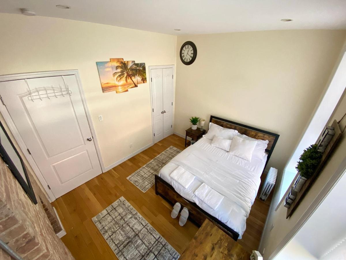 Entire Apartment In Manhattan Near Times Square Нью-Йорк Экстерьер фото